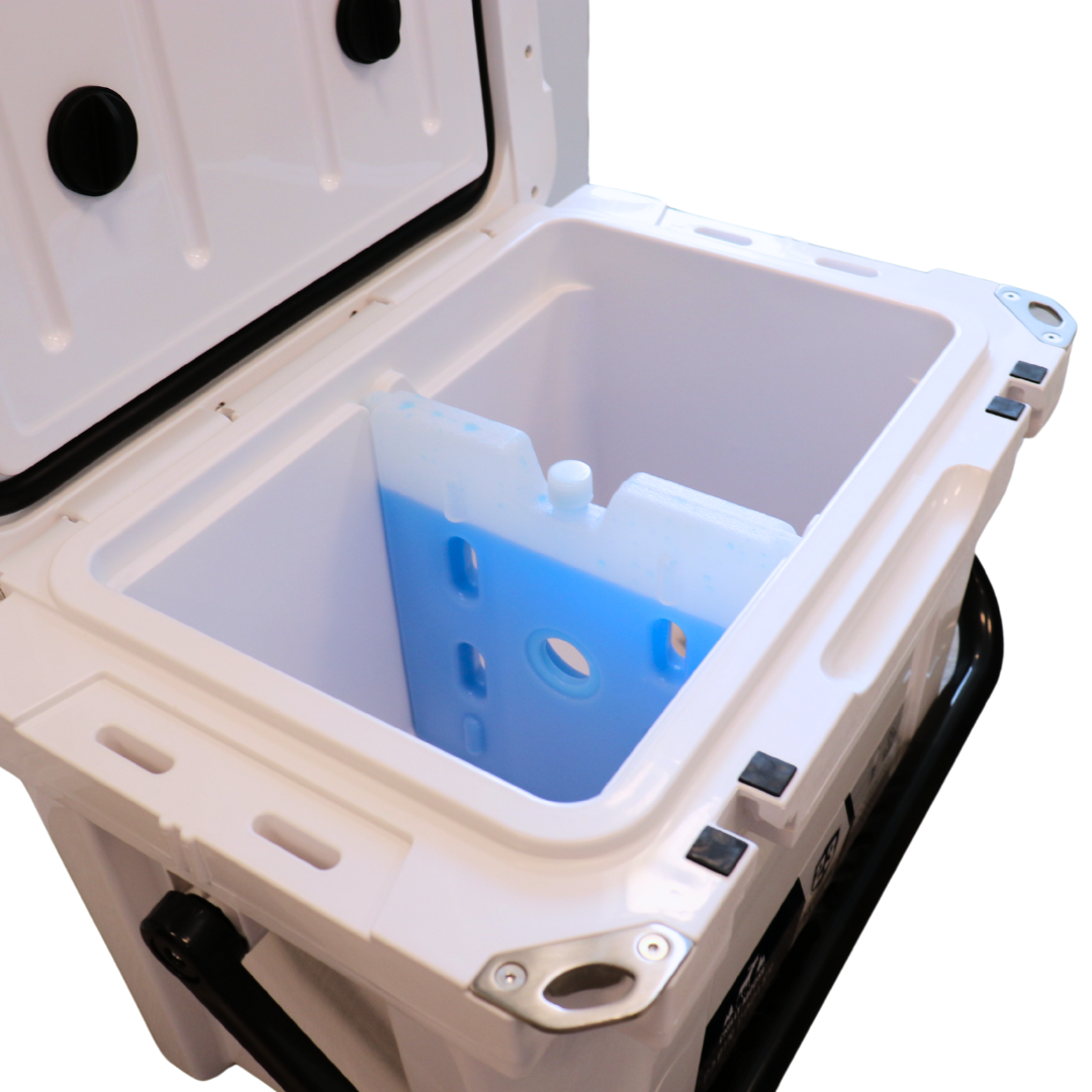 Can You Use Dry Ice in a Cooler? | Chilly Moose