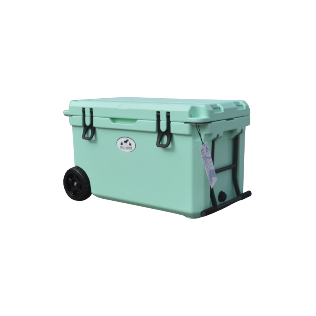 Open Box 55L Wheeled Explorer in Southampton – Chilly Moose – Angled Side View 