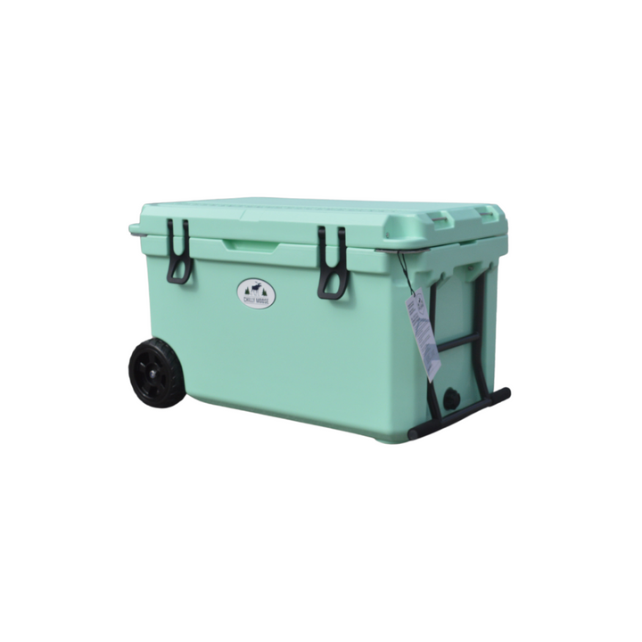 Open Box 55L Wheeled Explorer in Southampton – Chilly Moose – Angled Side View 