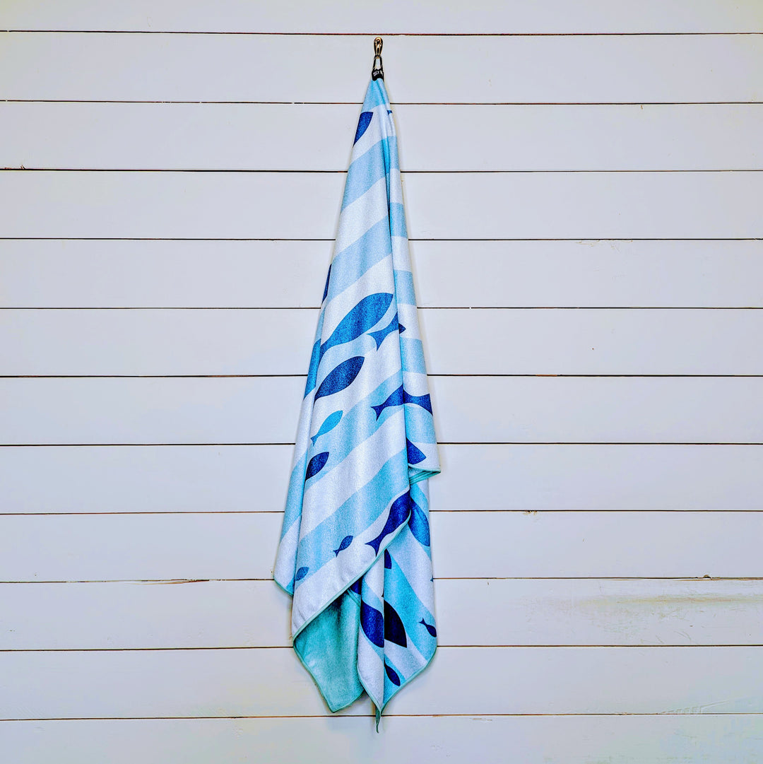 #style_current-club-quick-dry-travel-towel