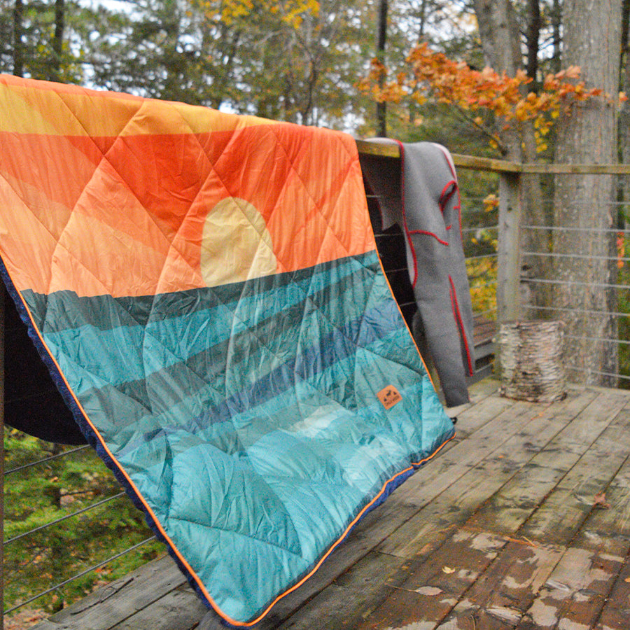 Galiano - Ultralight Puffy Blanket