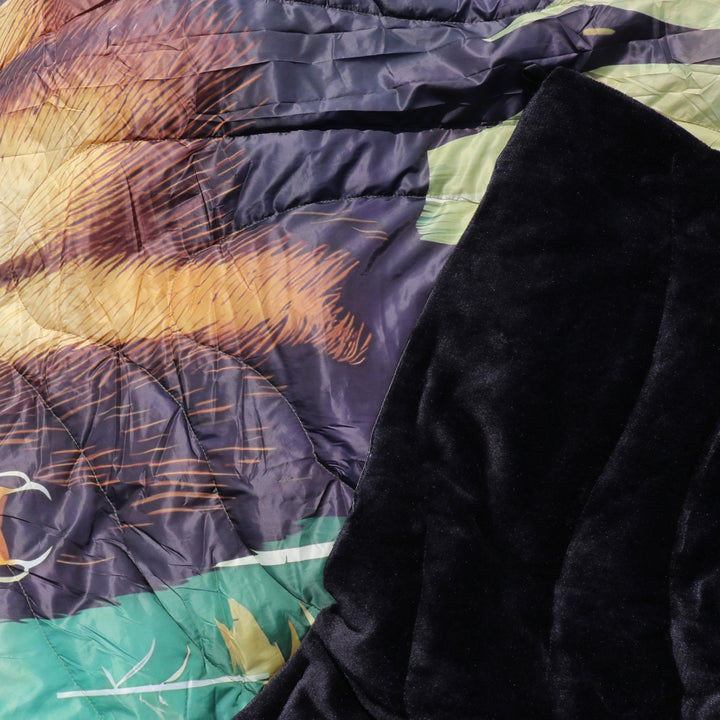 Forest Guardian Ultralight Blanket – Chilly Moose – Interior black fleece with quilted stitching #style_reversible