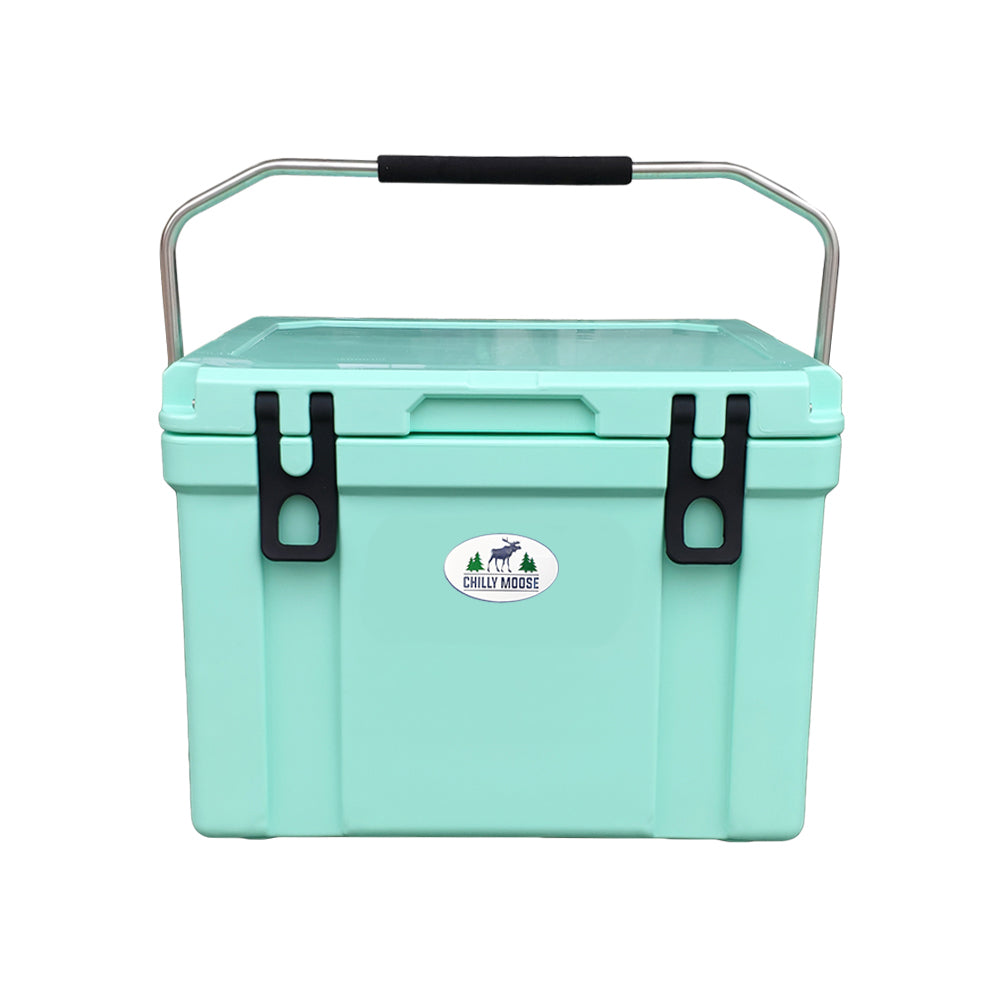 Open Box 25L Chilly Ice Box in Southampton – Chilly Moose – front view closed #colour_southampton